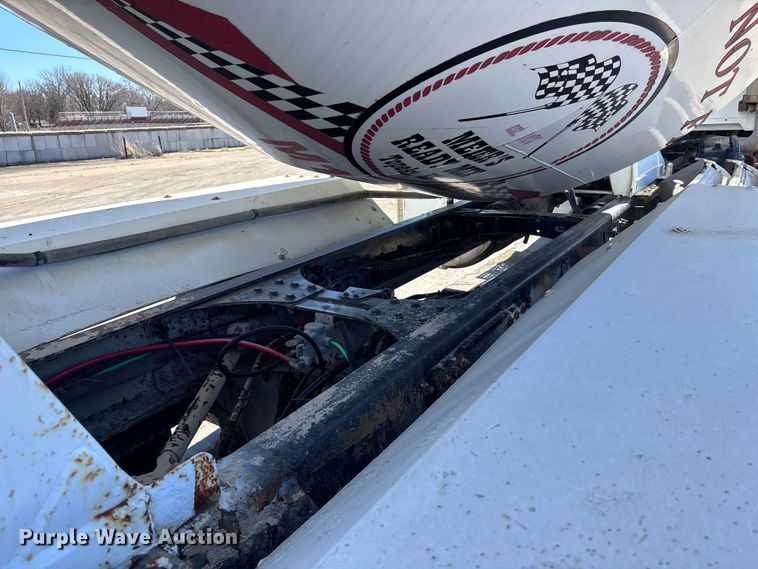 image for item FC1607 2005 Sterling Truck L8500 ready mix truck