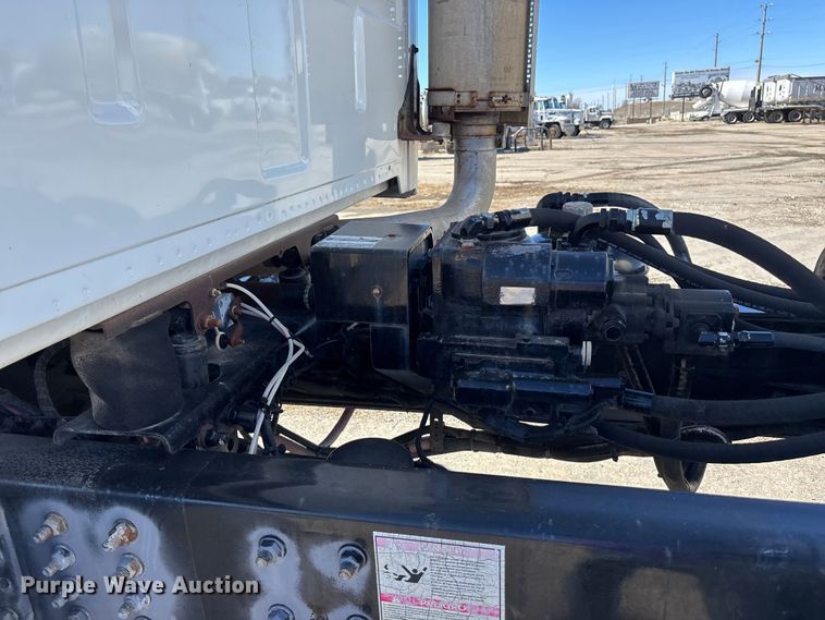 image for item FC1607 2005 Sterling Truck L8500 ready mix truck