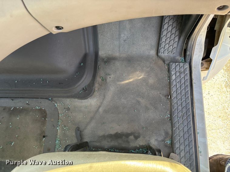 image for item FC1607 2005 Sterling Truck L8500 ready mix truck