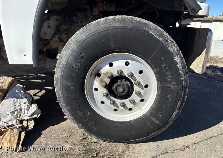 image for item FC1607 2005 Sterling Truck L8500 ready mix truck