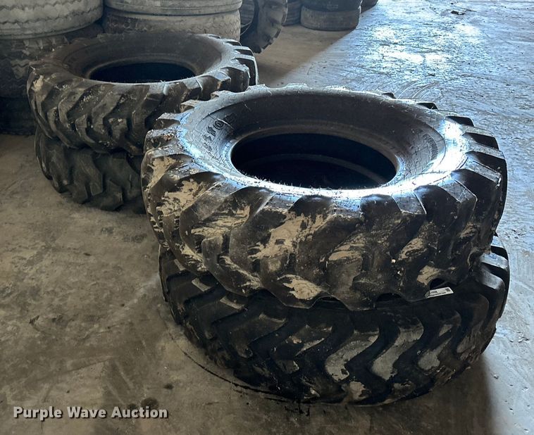 image for item FC1608 (4) 14.00/R24 tires