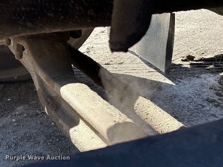 image for item FC1610 1990 Mack CH613 semi truck