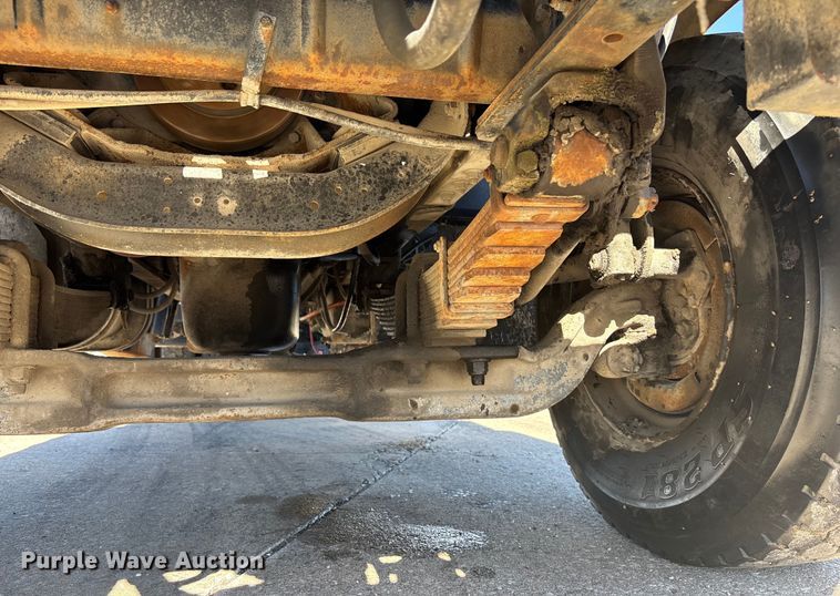 image for item FC1611 1994 International F-2574 ready mix truck