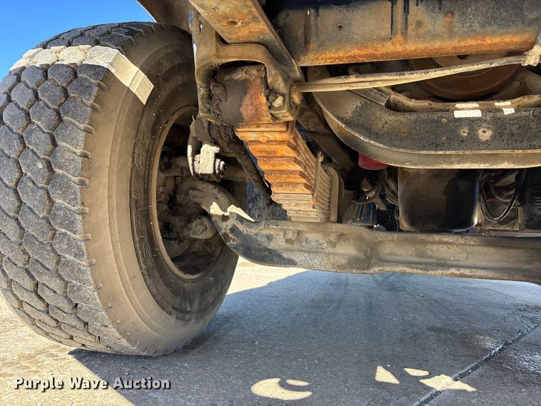 image for item FC1611 1994 International F-2574 ready mix truck