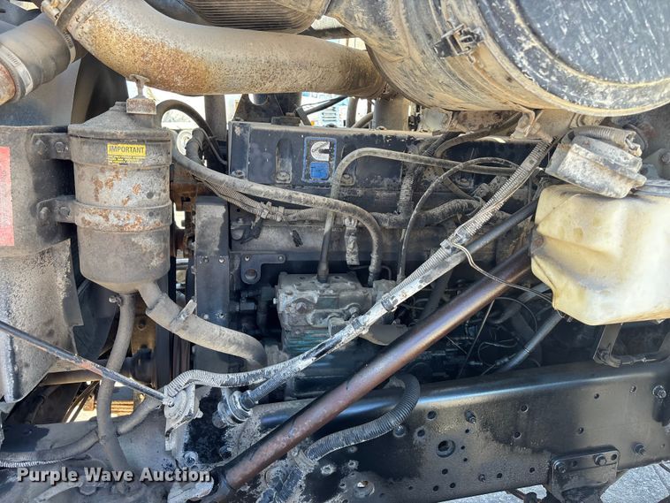 image for item FC1611 1994 International F-2574 ready mix truck