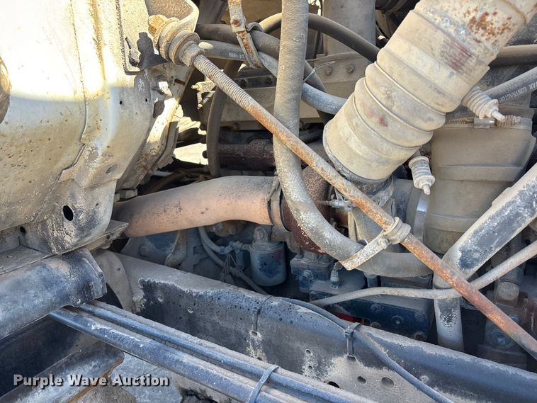 image for item FC1611 1994 International F-2574 ready mix truck