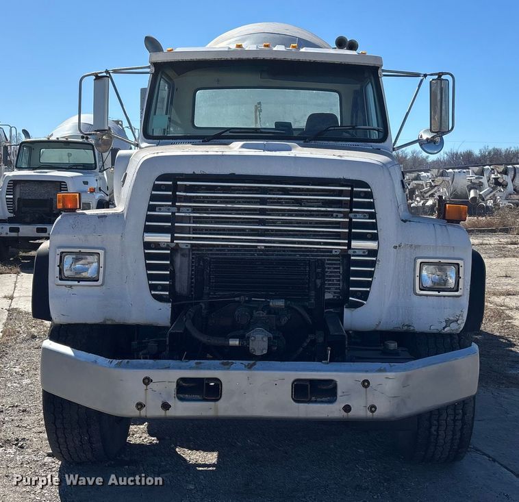 image for item FC1612 1995 Ford LT8000 ready mix truck