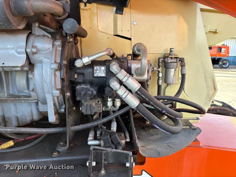 image for item FC1616 2007 JLG 600 SK boom lift