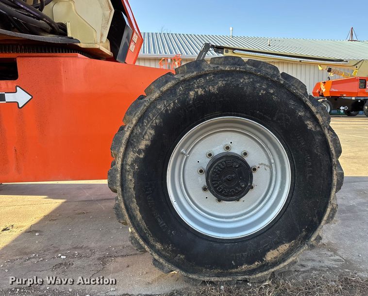 image for item FC1616 2007 JLG 600 SK boom lift