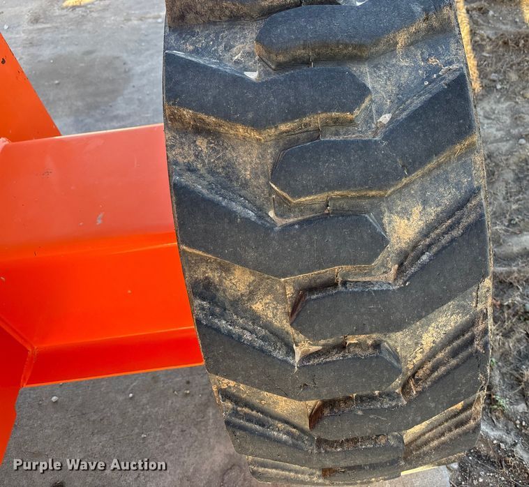 image for item FC1616 2007 JLG 600 SK boom lift