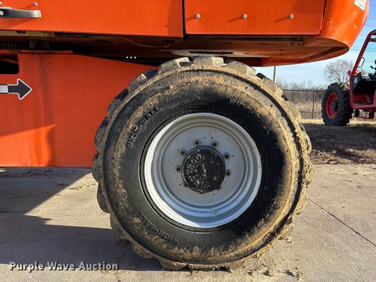 image for item FC1616 2007 JLG 600 SK boom lift