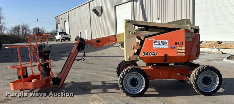 image for item FC1617 2015 JLG 340AJ boom lift