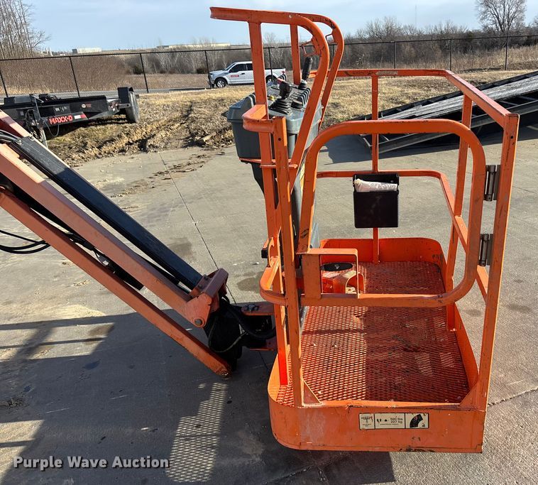 image for item FC1617 2015 JLG 340AJ boom lift