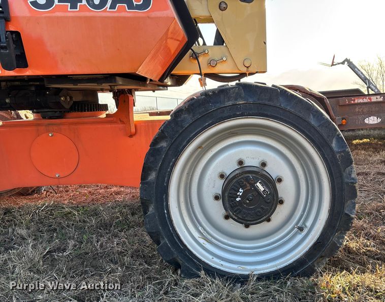image for item FC1617 2015 JLG 340AJ boom lift