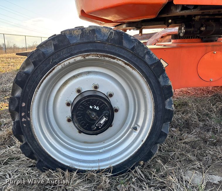 image for item FC1617 2015 JLG 340AJ boom lift