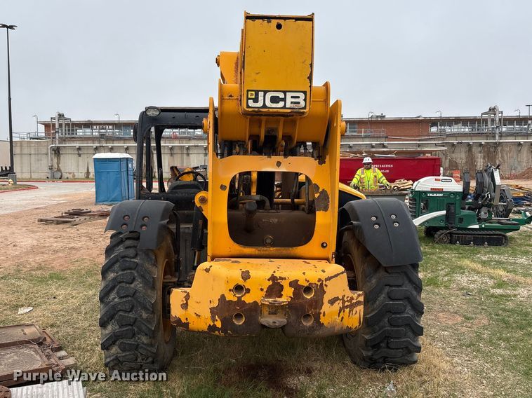 image for item FC2022 2015 JCB 510-56 telehandler