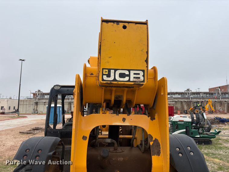 image for item FC2022 2015 JCB 510-56 telehandler