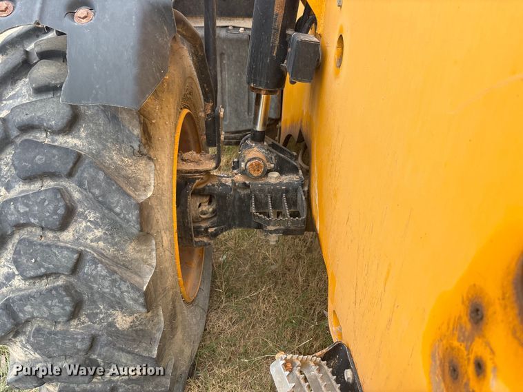 image for item FC2022 2015 JCB 510-56 telehandler