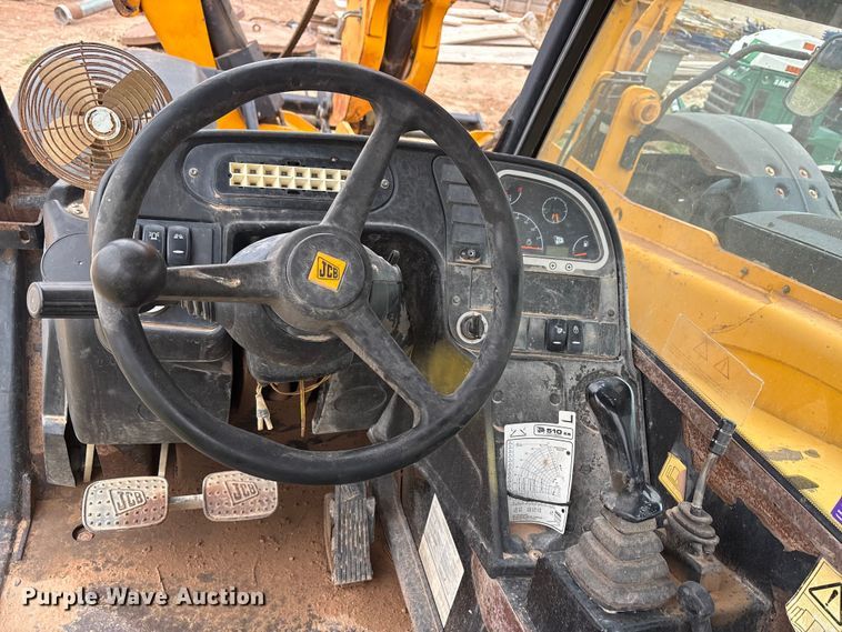 image for item FC2022 2015 JCB 510-56 telehandler