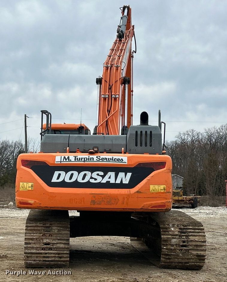 image for item FC5029 2018 Doosan DX300LC-5 long reach excavator