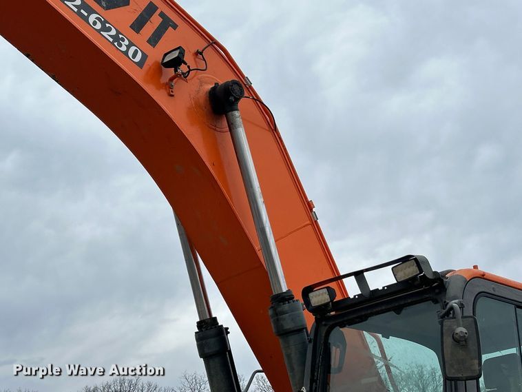 image for item FC5029 2018 Doosan DX300LC-5 long reach excavator
