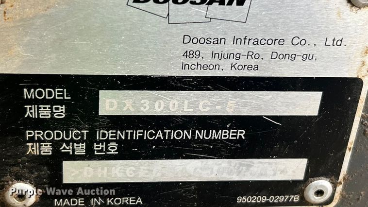 image for item FC5029 2018 Doosan DX300LC-5 long reach excavator
