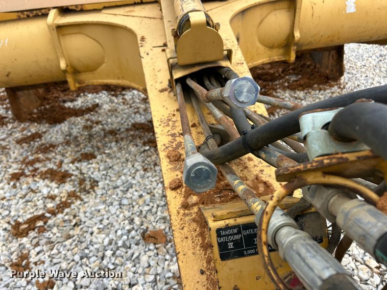 image for item FC5034 2007 John Deere 2112E scraper