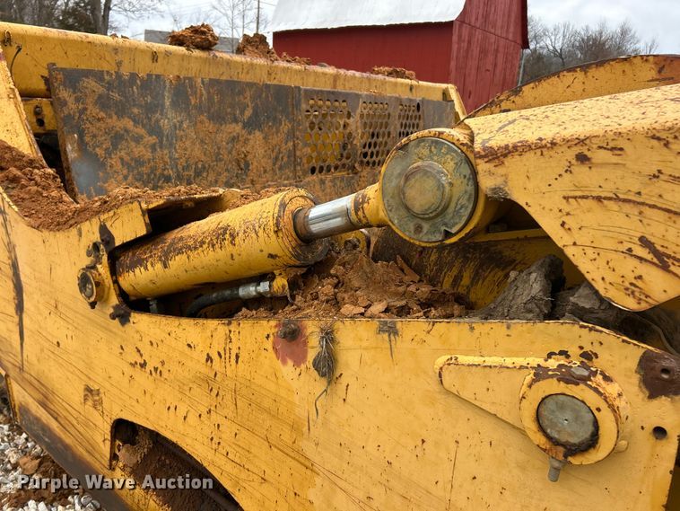 image for item FC5034 2007 John Deere 2112E scraper