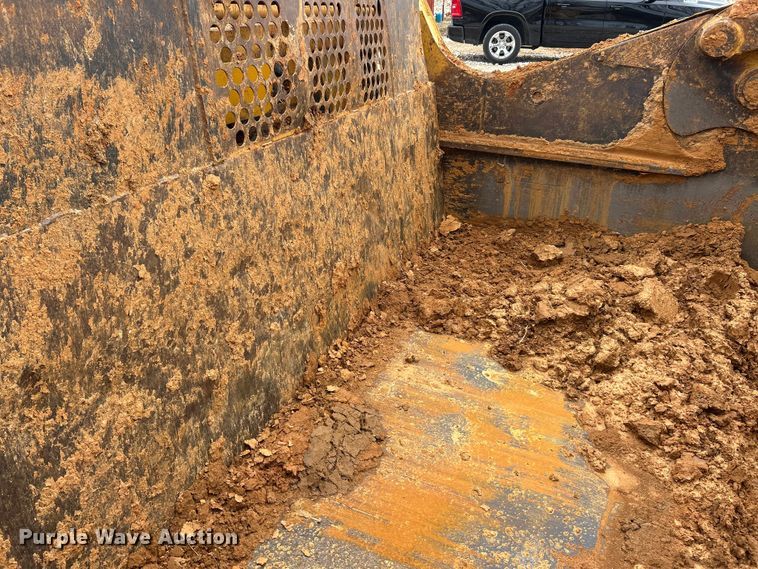 image for item FC5034 2007 John Deere 2112E scraper