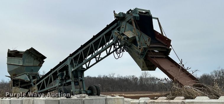 image for item FC5036 Powerscreen screening plant