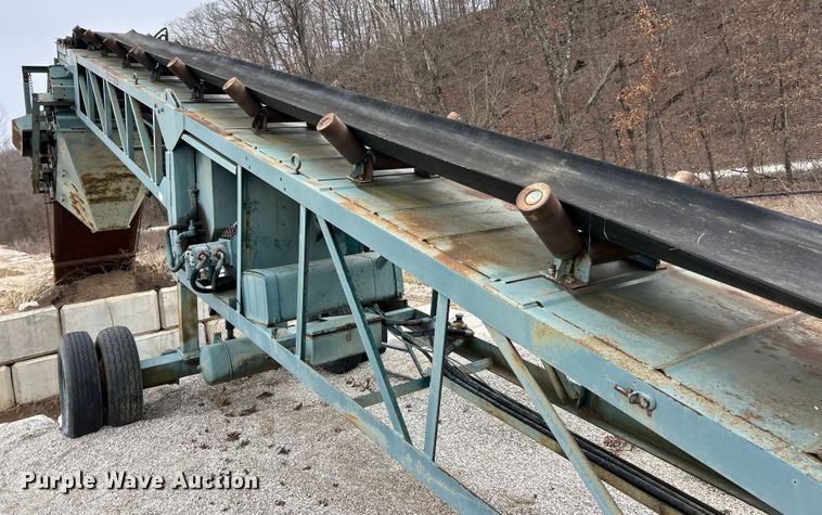 image for item FC5036 Powerscreen screening plant