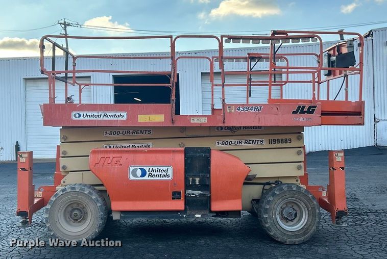 image for item FC5055 2011 JLG 4394RT scissor lift