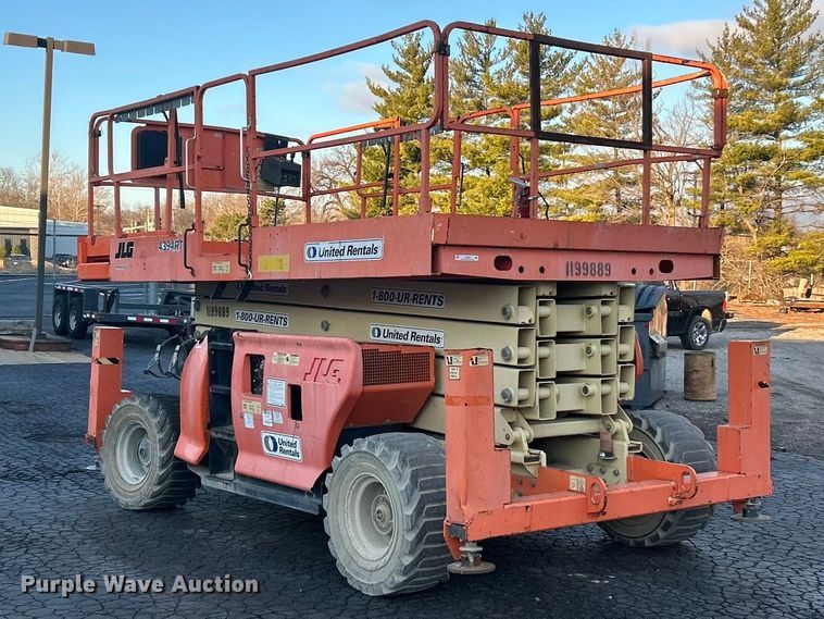 image for item FC5055 2011 JLG 4394RT scissor lift