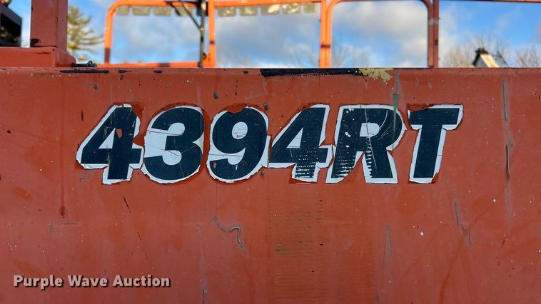 image for item FC5055 2011 JLG 4394RT scissor lift