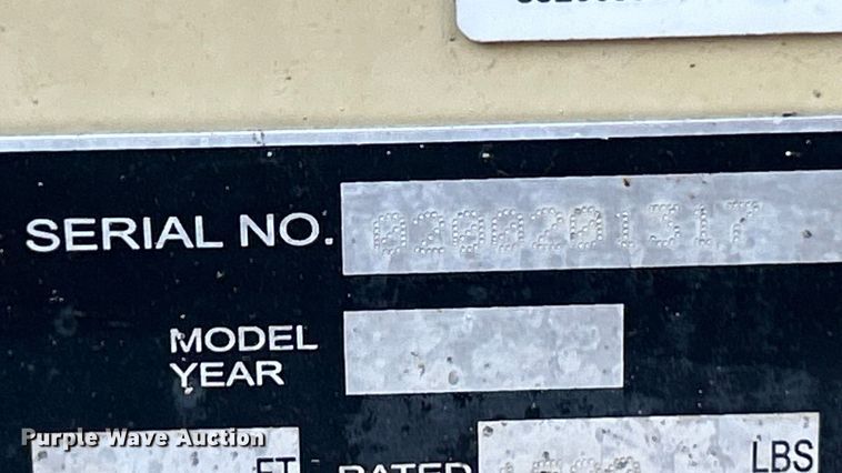 image for item FC5055 2011 JLG 4394RT scissor lift