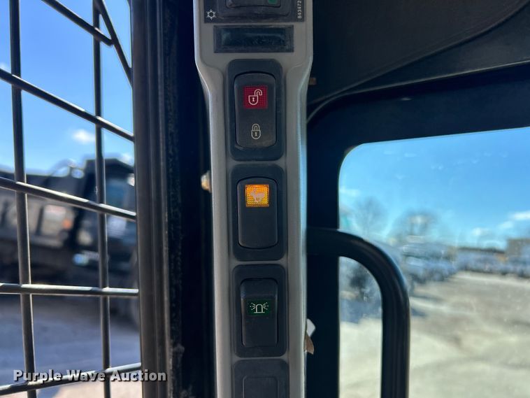 image for item FC5064 2017 Case TR310 tracked skid steer loader