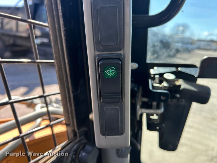 image for item FC5064 2017 Case TR310 tracked skid steer loader