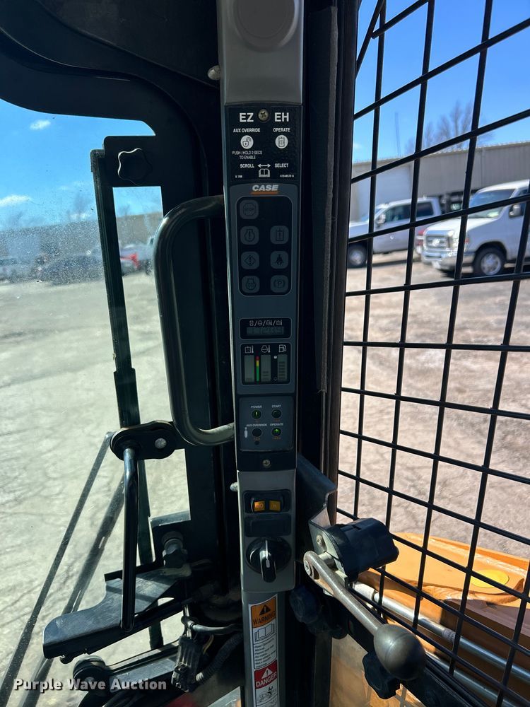 image for item FC5064 2017 Case TR310 tracked skid steer loader