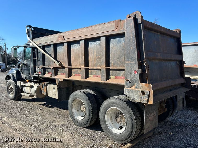 image for item FC5069 2006 Mack CV713 dump truck