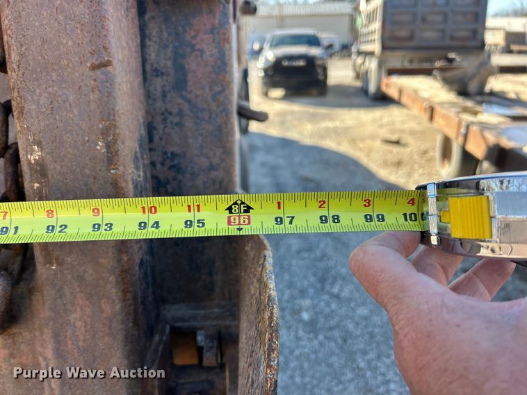 image for item FC5069 2006 Mack CV713 dump truck