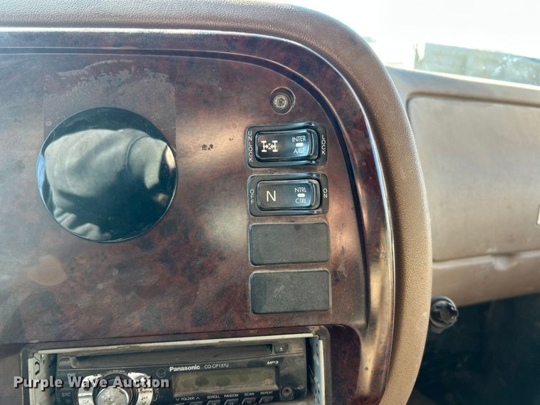 image for item FC5069 2006 Mack CV713 dump truck