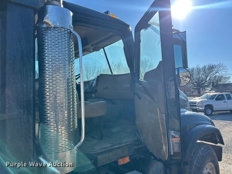 image for item FC5069 2006 Mack CV713 dump truck