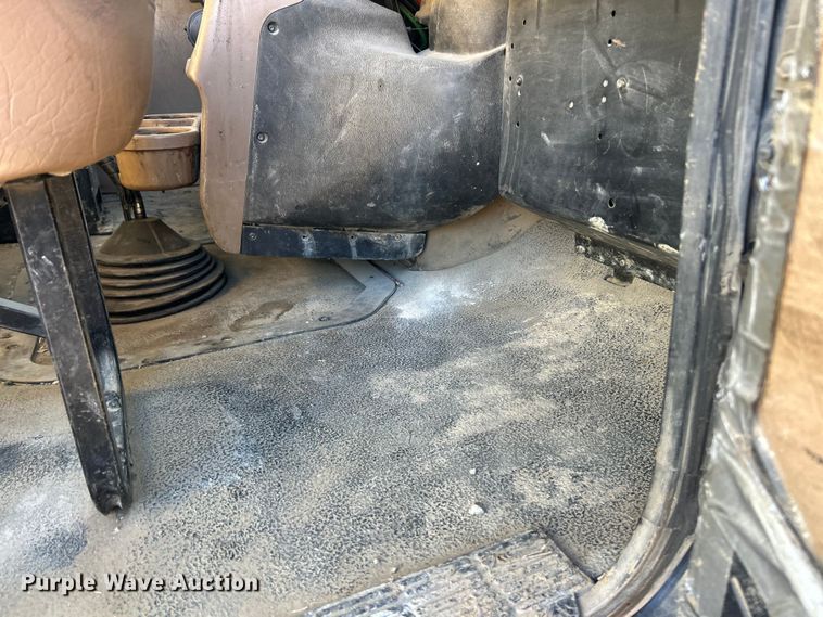 image for item FC5069 2006 Mack CV713 dump truck