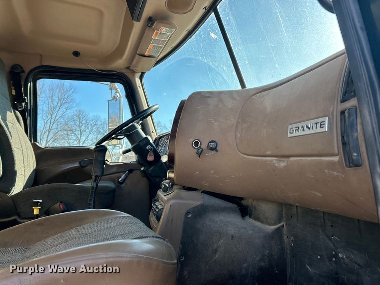 image for item FC5069 2006 Mack CV713 dump truck