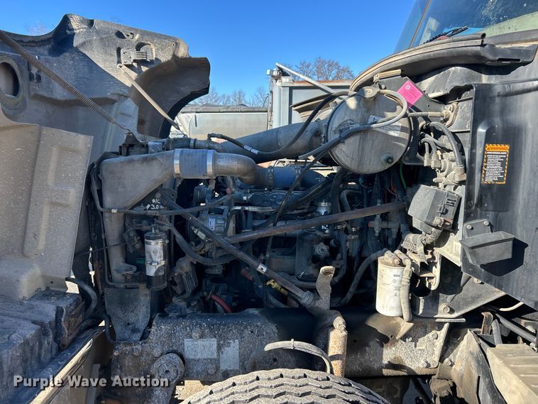 image for item FC5069 2006 Mack CV713 dump truck