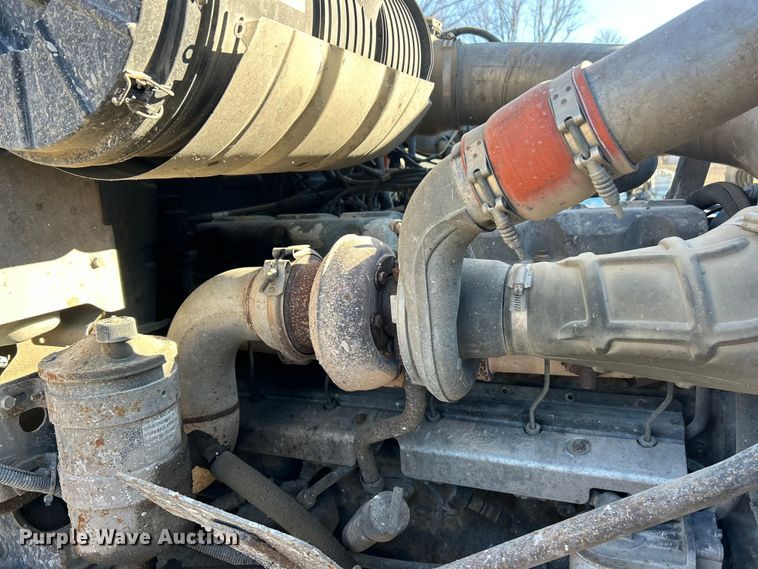 image for item FC5069 2006 Mack CV713 dump truck