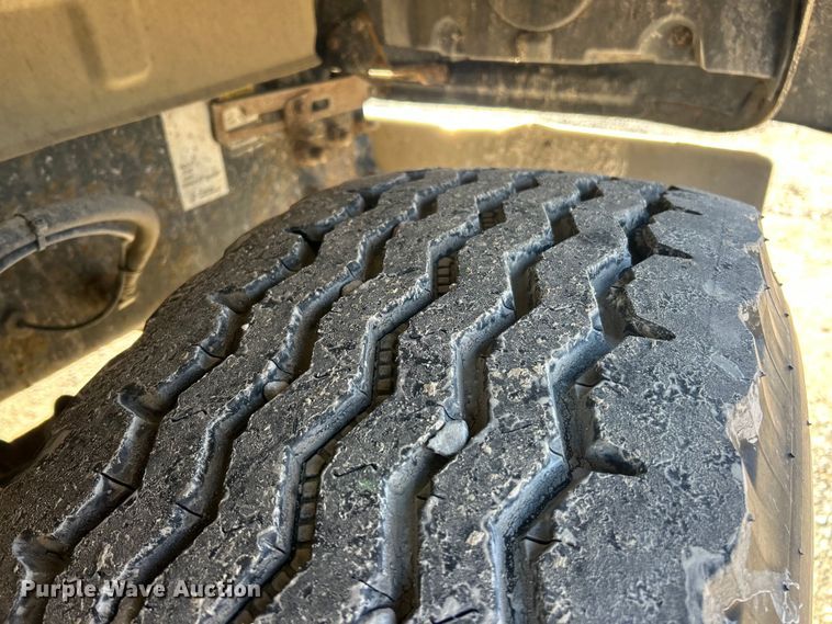 image for item FC5069 2006 Mack CV713 dump truck