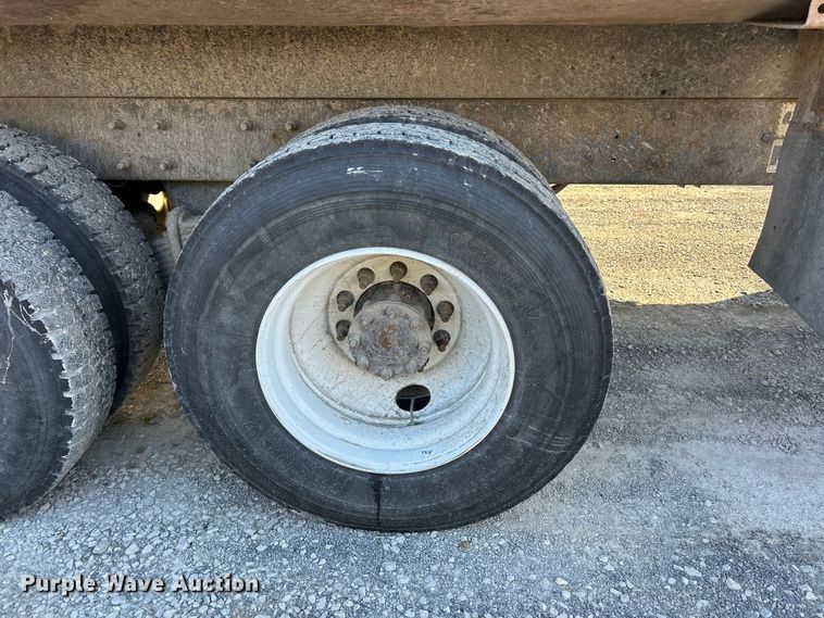 image for item FC5069 2006 Mack CV713 dump truck