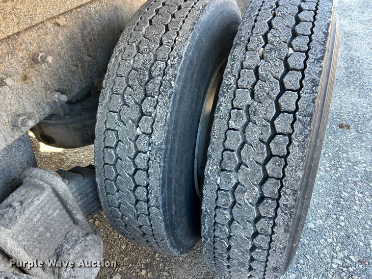 image for item FC5069 2006 Mack CV713 dump truck