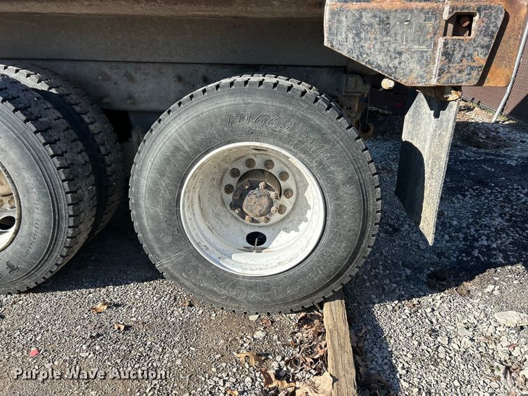 image for item FC5069 2006 Mack CV713 dump truck